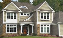 Shingle-Vinyl-Siding-House