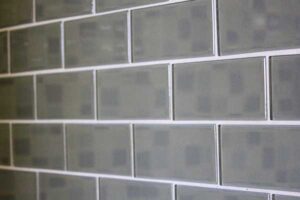 porcelain-tile-for-bathroom-remodleing