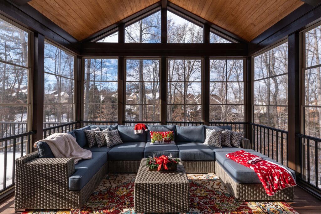 Beautifully furnished sunroom in winter