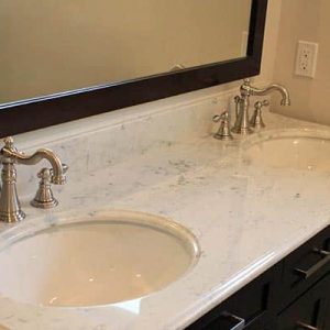 marble-bathroom-countertops