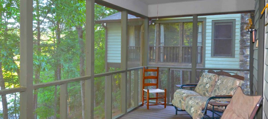 screened-room